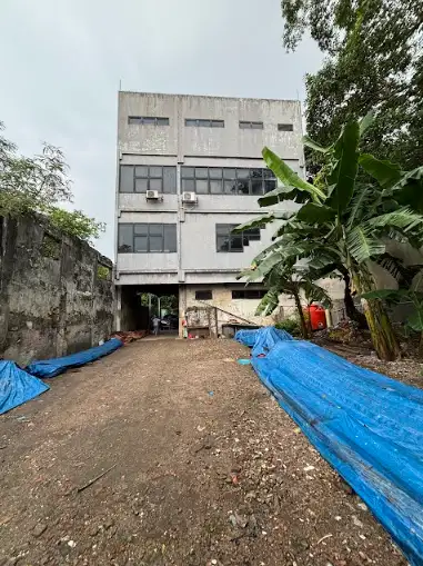 Ruko cocok utk gedung kantor luas 791 m , Jl. Zainul Arifin Jakbar