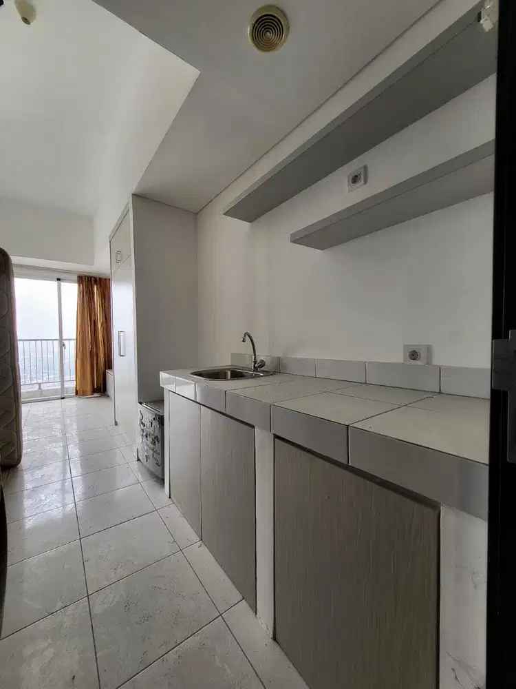 Turun Hrg Lagi. Jual Rugi. Apt Casa De Parco Bsd.Semi Furnished