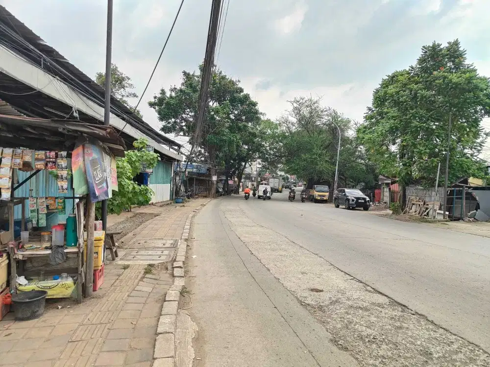 Di jual Gudang strategis lokasi di M Toha karawaci tangerang