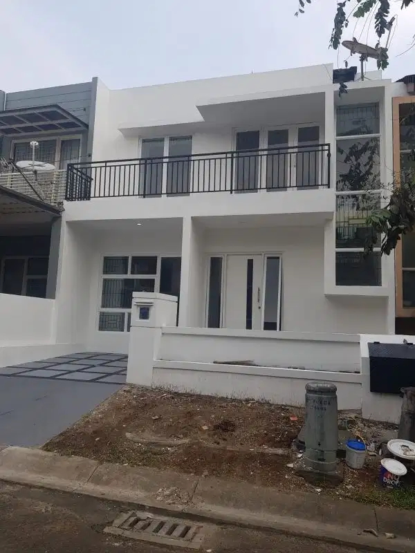 Dijual Bintaro Jaya Cluster  Emerald Town House