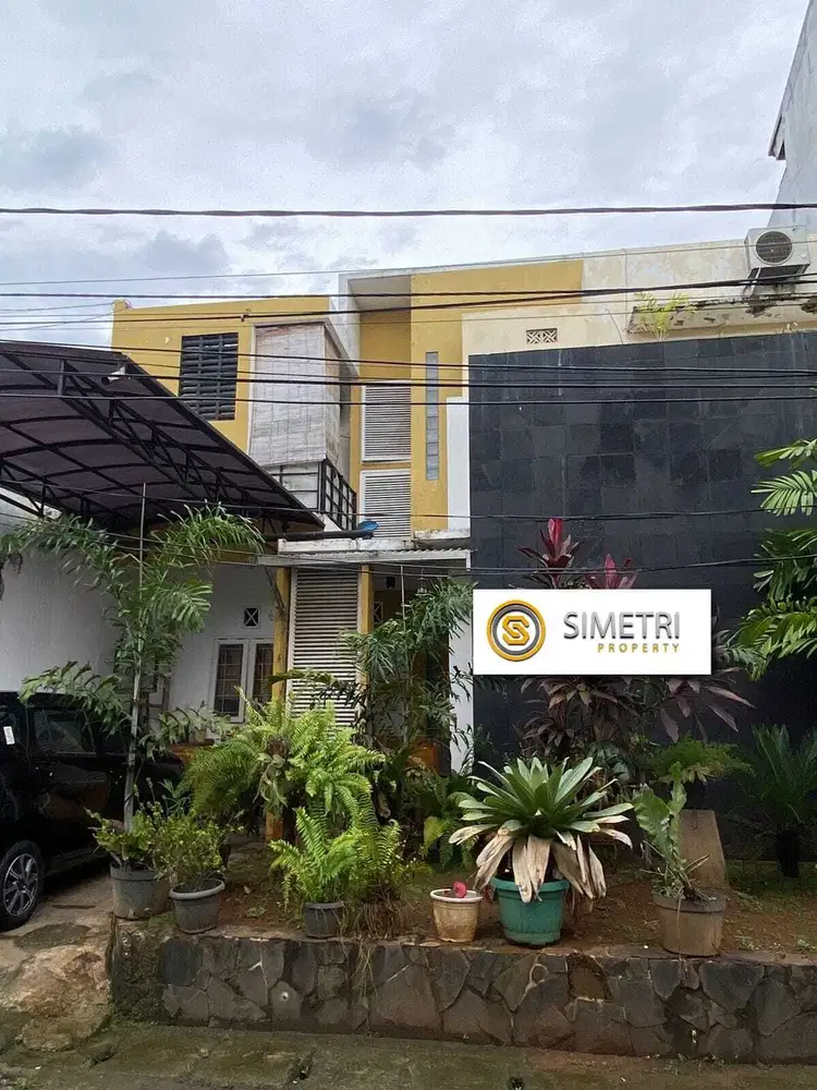 Dijual Rumah 2 Lantai siap huni di komplek ciputat bintaro
