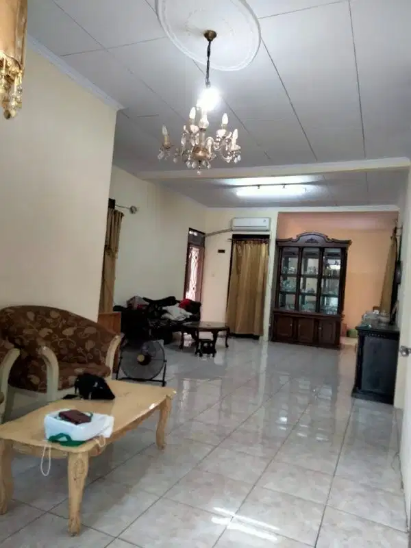 Rumah Hook Siap Huni dekat stasiun Kranji Kayuringin Bekasi Selatan