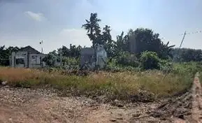 Tanah Kosong di Pinggir Jalan