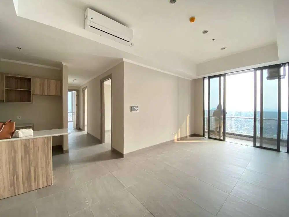 Jual apartemen menara jakarta kemayoran 3BR 141 meter private lift