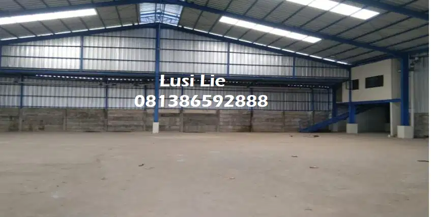 Gudang baru Legok luas 720 m , office rapi akses kontainer