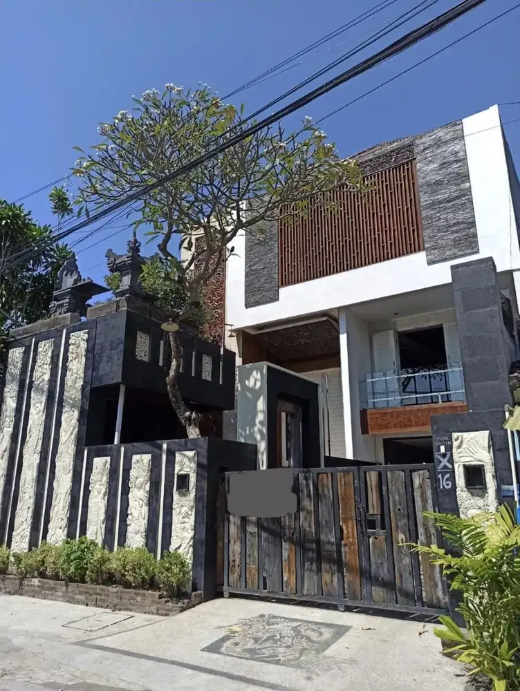 Rumah Mewah 2Lantai Di Kawasan Elite Pusat Kota Renon Denpasar Timur