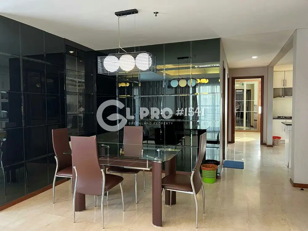Disewa Apartemen Royal Mediterania Garden 3 Bedrooms Best View Furnish
