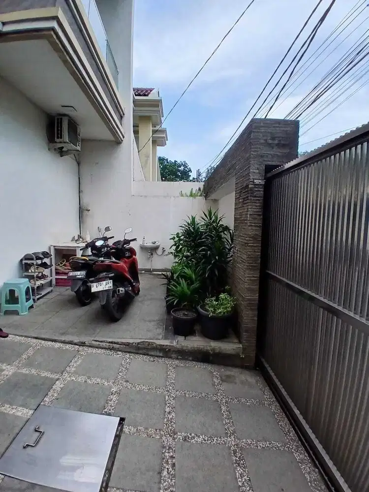 DESIGN KOKOH & MODERN KOMP BNI