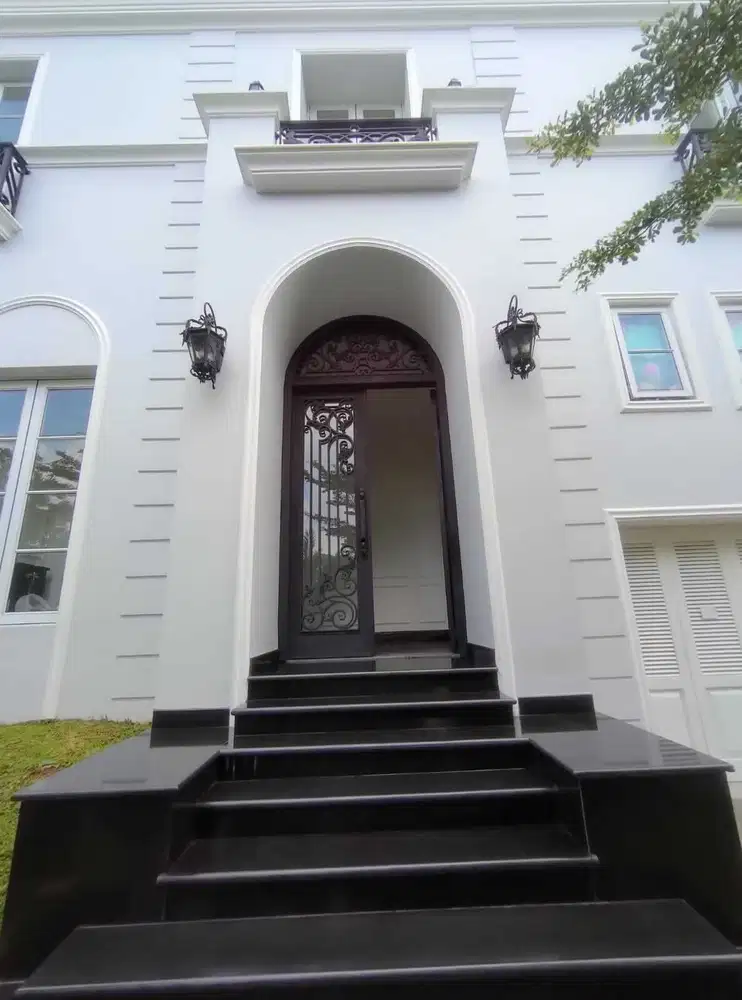 DIJUAL CEPAT RMH MEWAH DAN BAGUS SIAP HUNI DI PHG, TIARA GADING SERPON