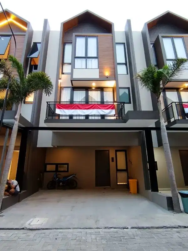 Dijual Rumah Cluster Semi Furnish di Jagakarsa Jakarta Selatan