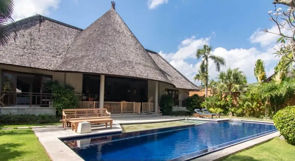 BEAUTIFUL AND COZY VILLA IN SEMINYAK BALI