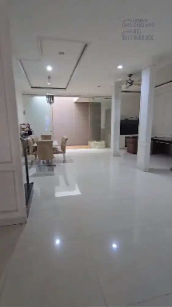 Dijual Rumah Golf Lake Uk 10x20 Full Furnish Nego