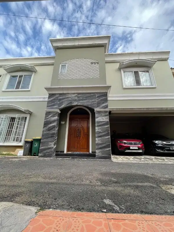 Rumah mewah Jati Padang Pejaten Jaksel Lt.172mtr 2,8m nego