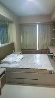 374 - Disewakan Apartemen La Riz Lt10 2BR Full Furnished Pakuwon Indah