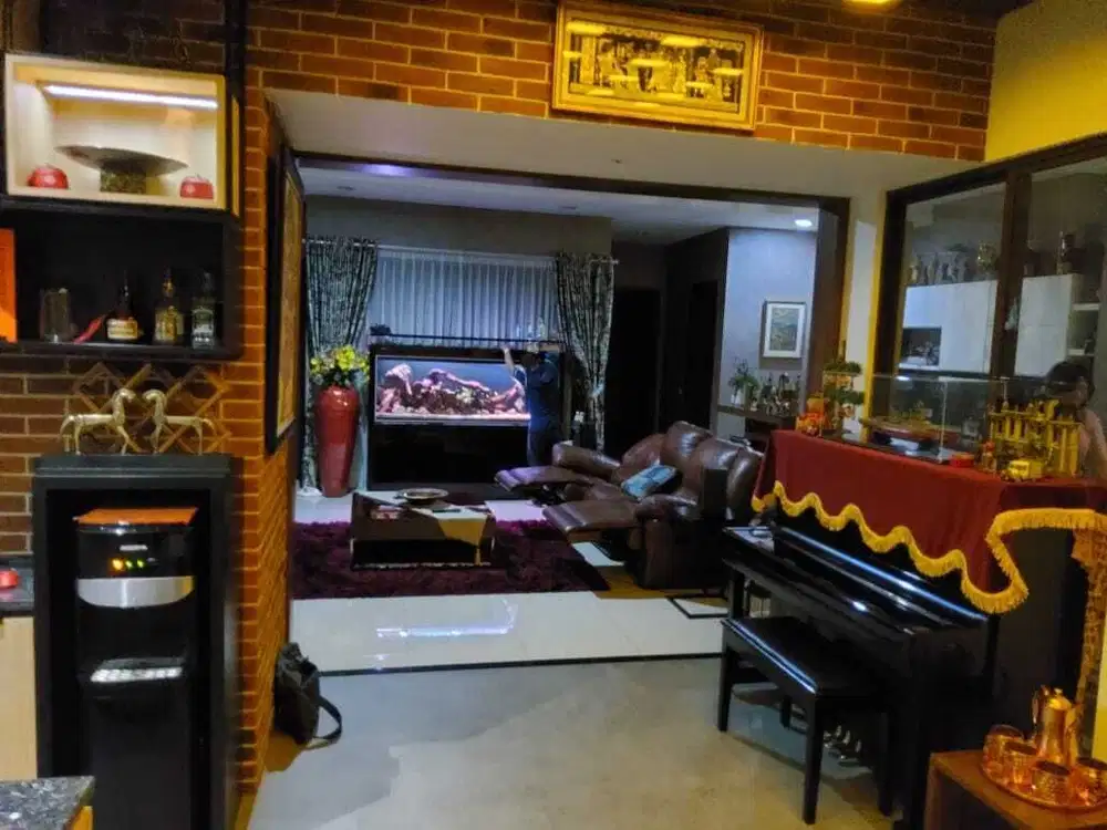 Dijual Rumah Di De Park Cluster Heliconia Dekat Qbig Mall BSD