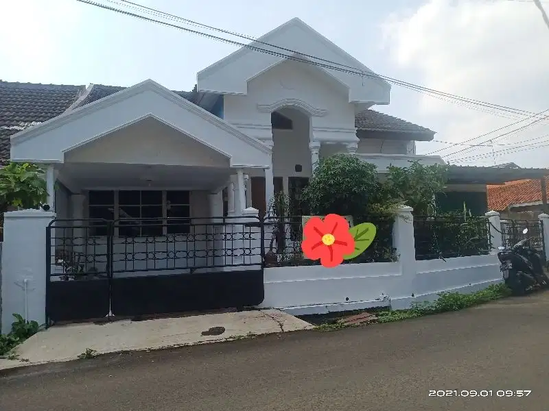 Dijual Rumah  posisi hook di Taman Cimanggu