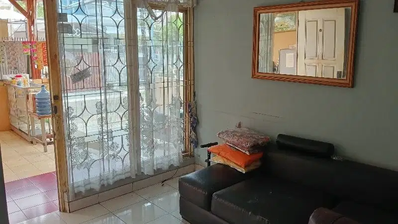 Dijual Rumah 2 Lantai di Taman Modern, Cakung, Jakarta Timur