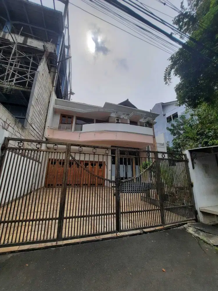 jual rumah di rajawali selatan