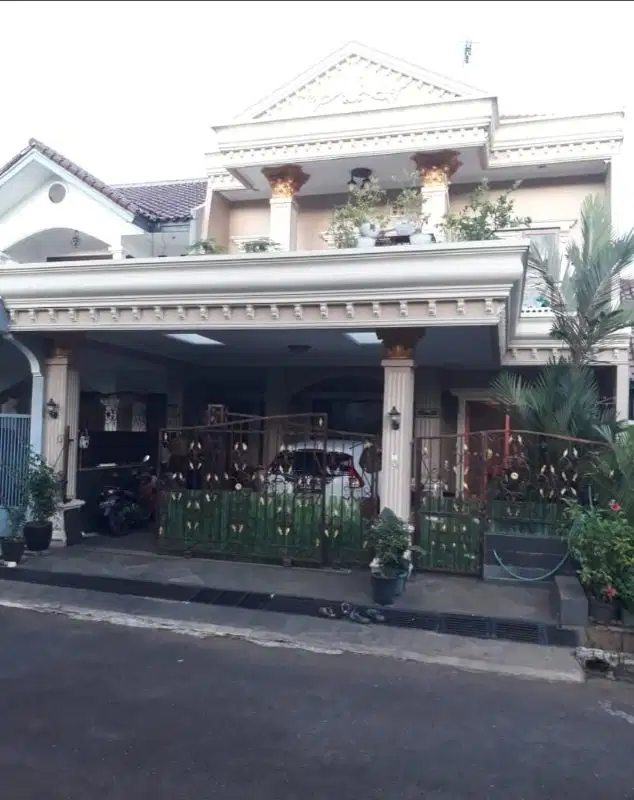 Rumah 2 Lantai Semi Furnished di Palem Ratu, Karawaci