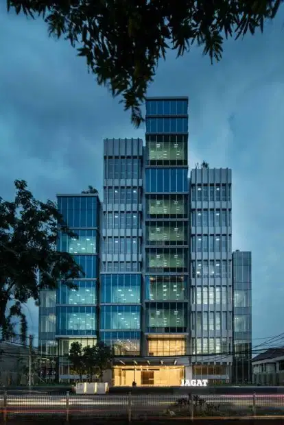 SEWA RUANG KANTOR GEDUNG JAGAT,TOMANG RAYA JAKARTA BARAT