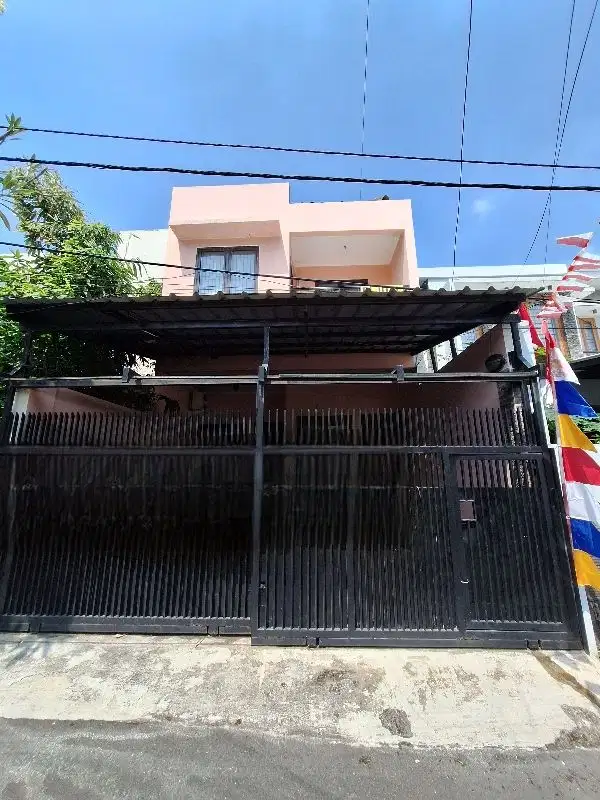 NICE HOUSE SENOPATI AREA DEKAT SCBD