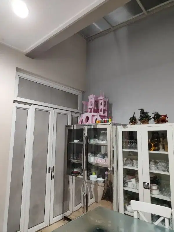 Dijual Rumah PIK 2 uk 8x15 Furnish Kondisi Rapih