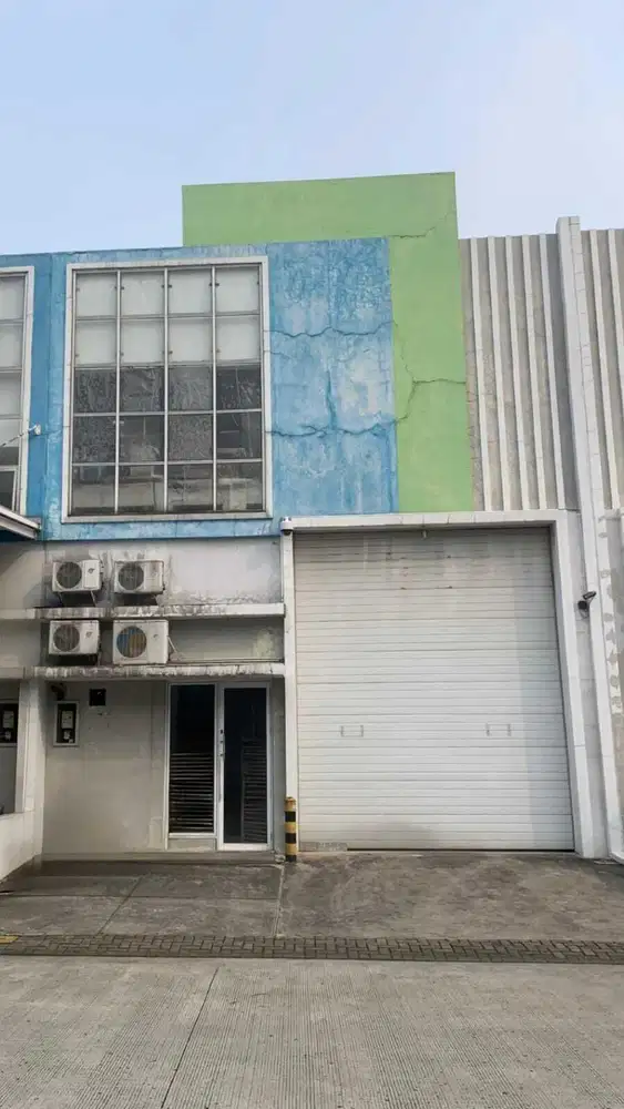 jual gudang 2lantai siap pakai di bizpar daan mogot jakbar