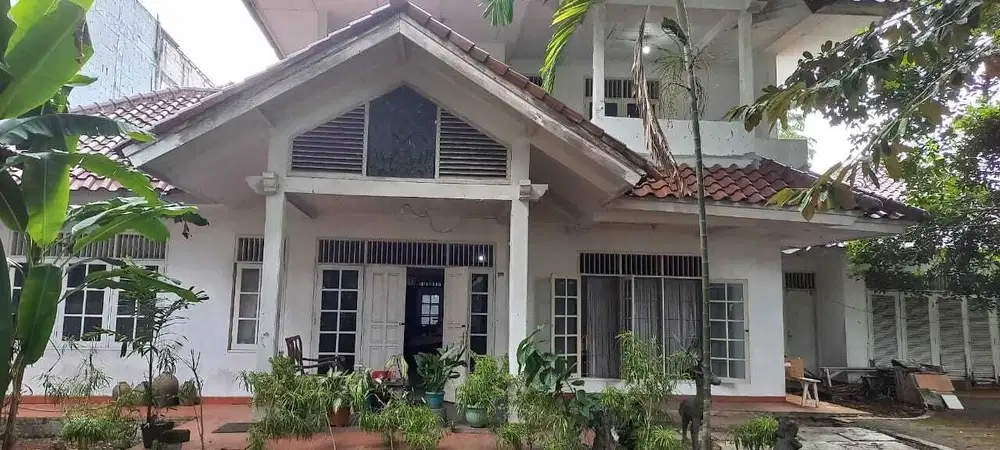 Rumah Lama Terawat Bagus Siap Huni Di Kav Polri Ragunan