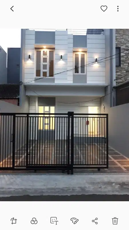 Rumah Baru Siap Huni Kualitas Premium di Kelapa Gading bebas banjir