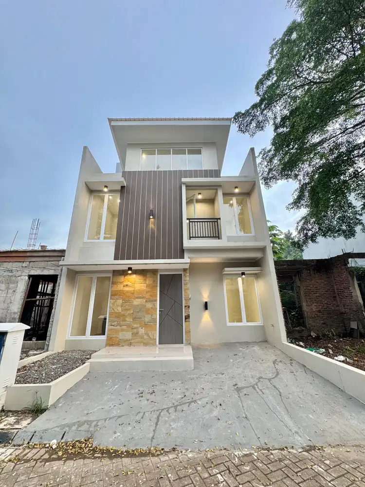 Rumah Modern Dekat Tol & Stasiun, Siap Huni, Akses Super Mudah