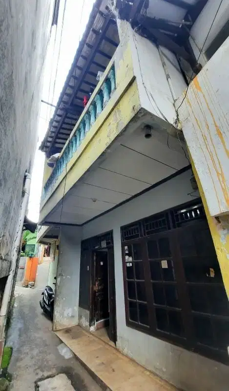 Rumah 2 lantai jati padang pejaten Ls.60mtr Shm 625jt