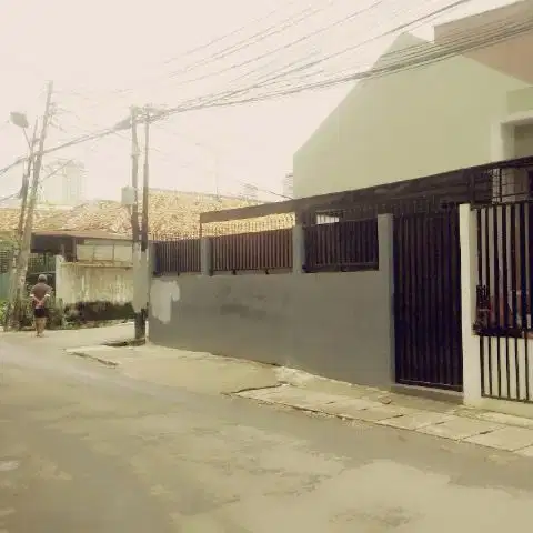 DIJUAL CEPAT RUMAH HOOK CANTIK TANAH ABANG