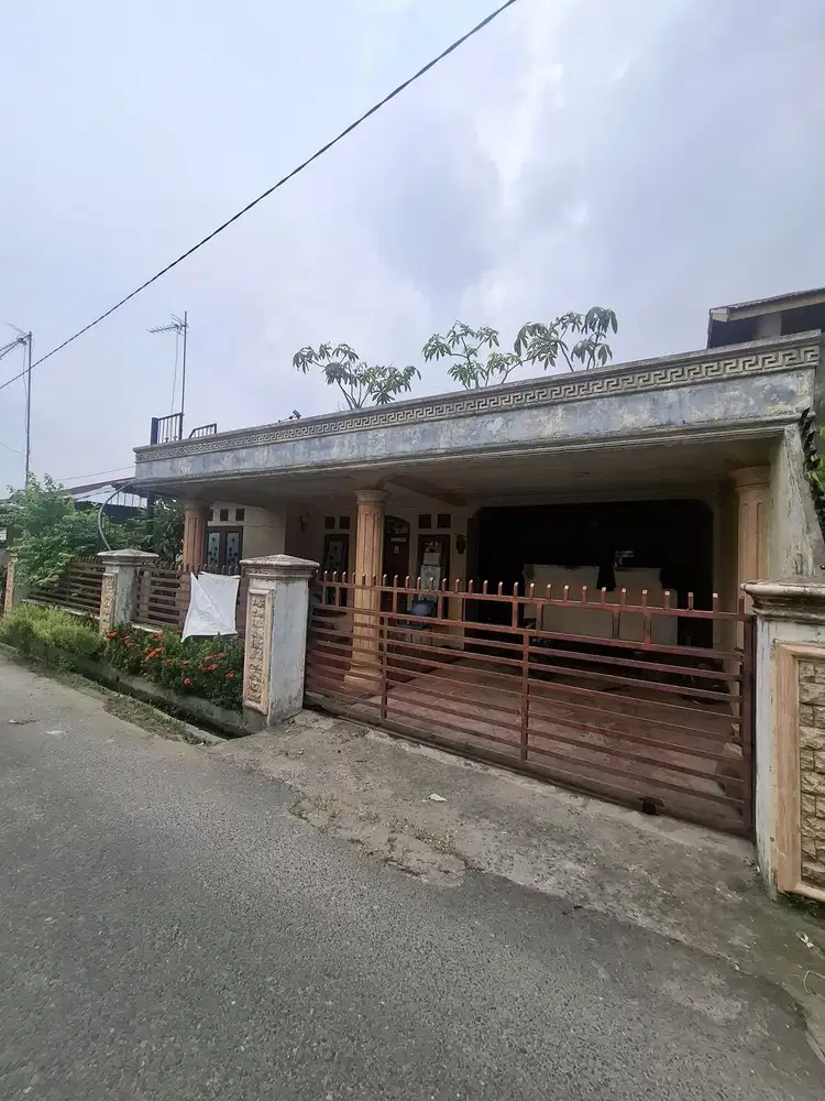 DIJUAL RUMAH AREA KELAMBIR V, GG.AL BADAR VII KAMPUNG LALLANG