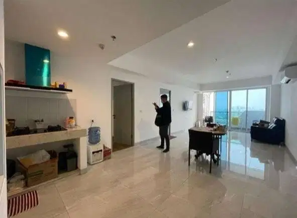 Jual Murah Banget Pasti Untung unit Manhattan Condominium view Pool