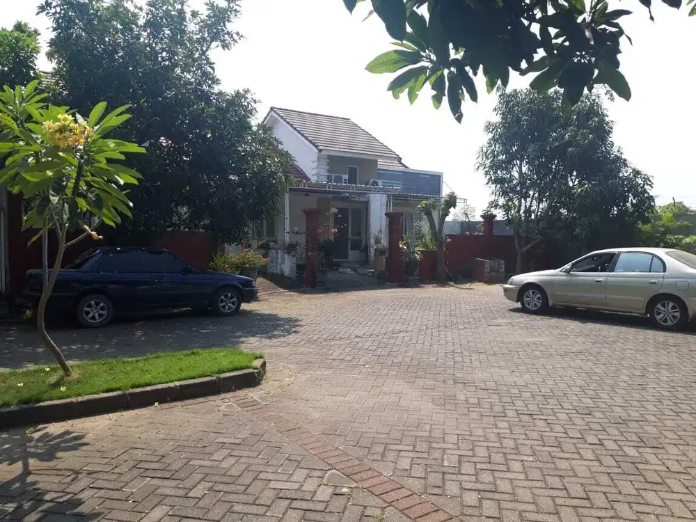 0046 - Dijual Rumah Sunrise Garden Gresik 1 Lantai LT 267m