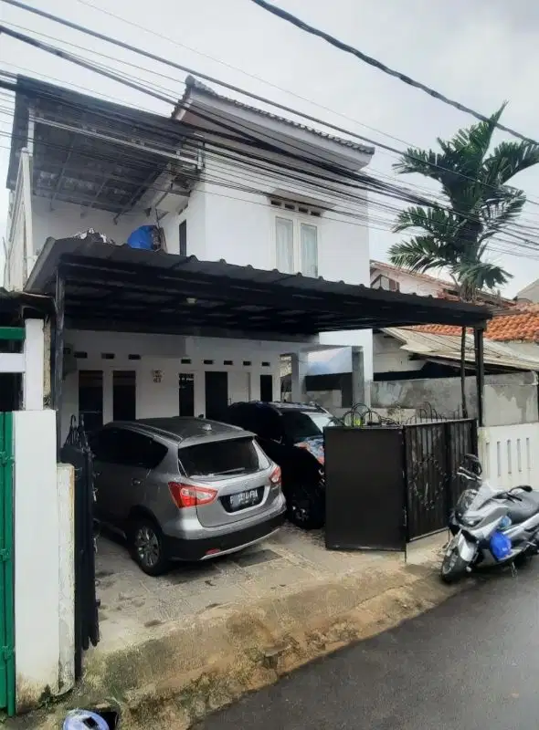 Rumah 136mtr 2m net kebagusan dekat pintu timur Ragunan
