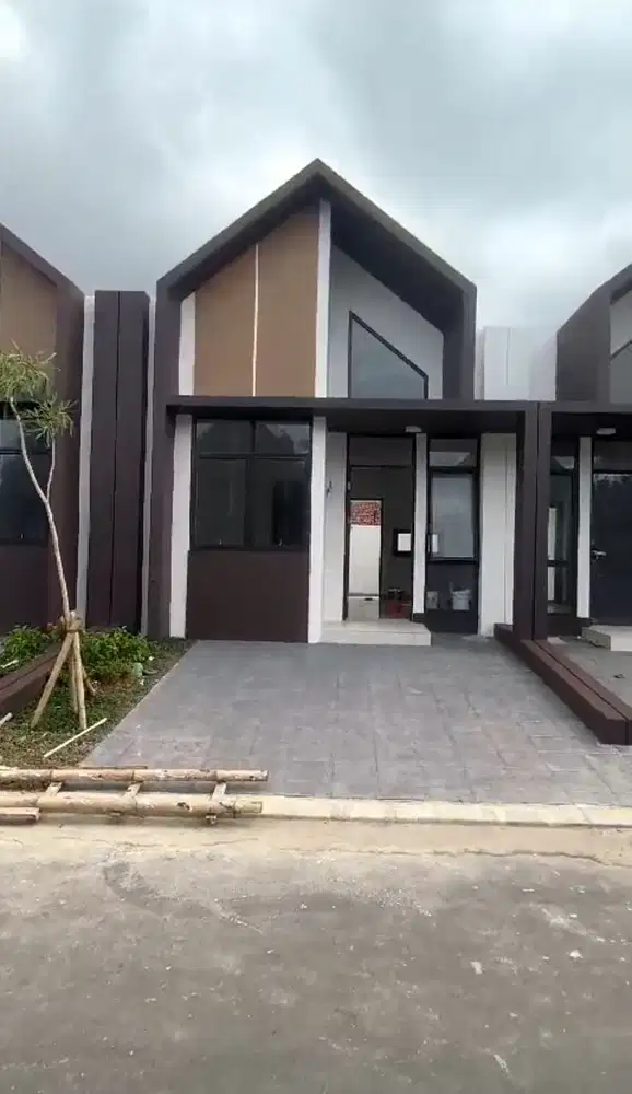 Ready stok dekat stasiun Parung panjang at delora bsaland