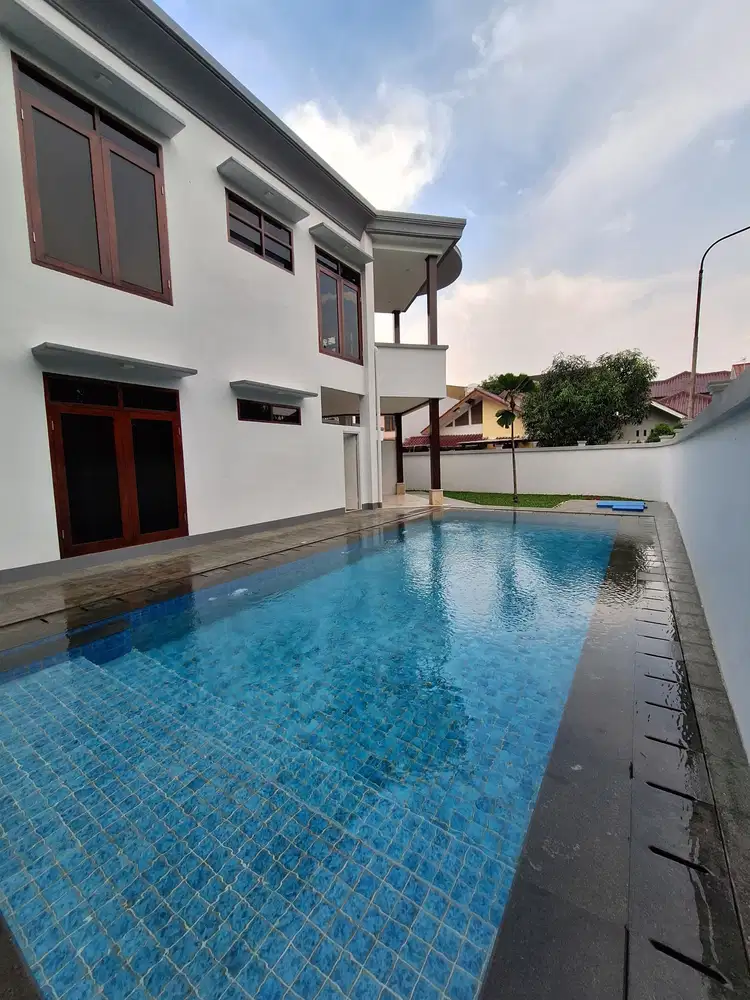 BRAND NEW RENOVATED PRIVATE POOL DI VILA CINERE MAS