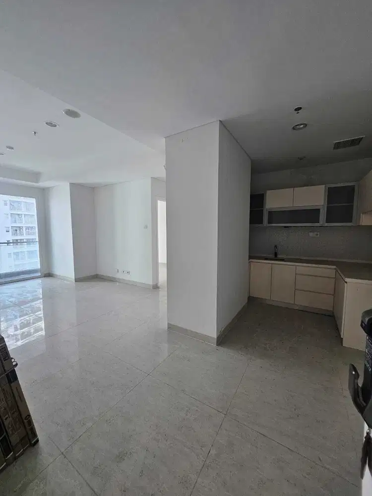 3BR+1 Unfurnished Kondominium Grand Madison - Mall Central Park