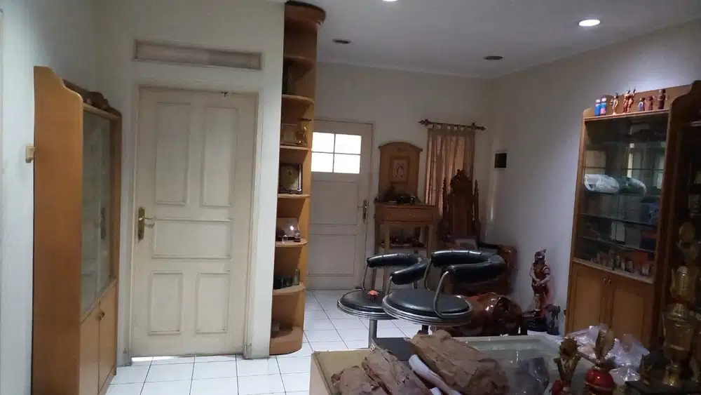 DIJUAL BU RUMAH BAGUS 2 LANTAI DI CITRA 2 EXT