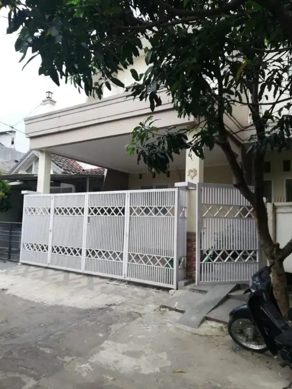 Jual Rumah Bagus siap huni Taman Yasmin