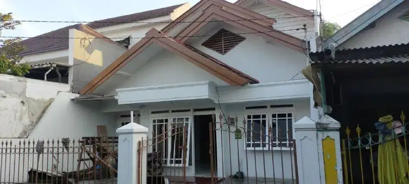 Rumah Di Pondok Candra Sidoarjo 1,5 Lantai Bagus Kondisi Terawat