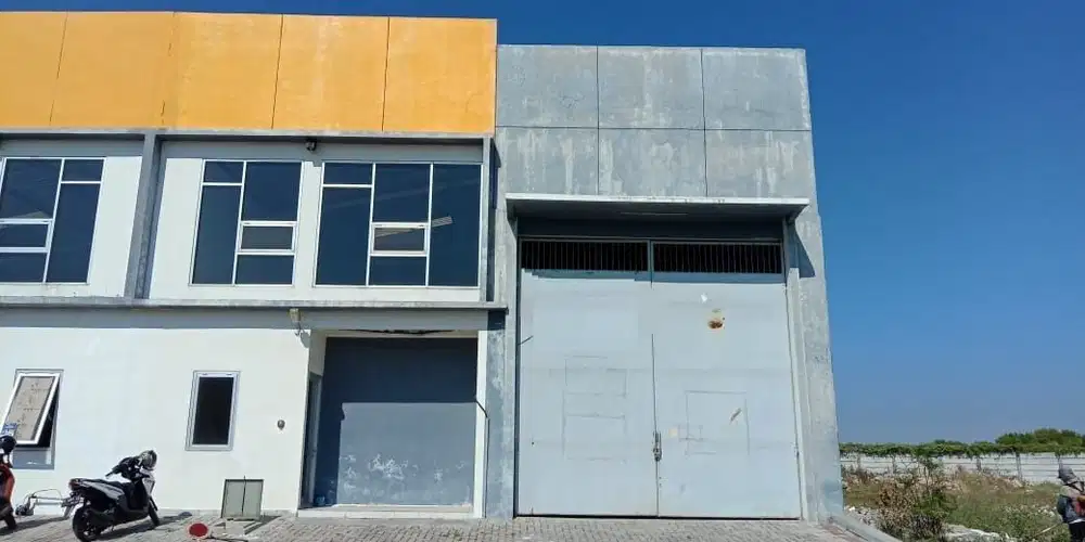 0824 - Disewakan Gudang LT 660 m2 LB 540 m2 Ada Kantor di Dascoland