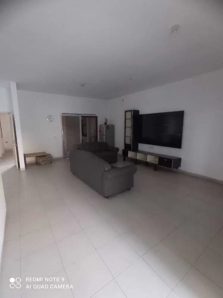 Termurah Rumah 2Lt 7,5x16,4m Type 3+1Kt Cluster Alamanda JGC