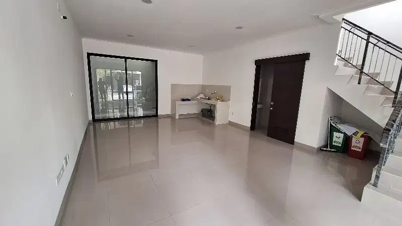 Disewa Rumah Di PIK 2 Ext Uk 6x15 Kondisi Bagus