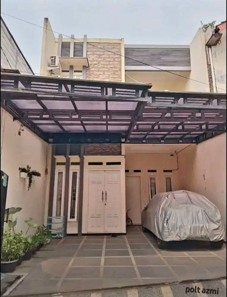 Rumah bagus Polatangan Pasar Minggu jln 2 mbl 105mtr 1,5m