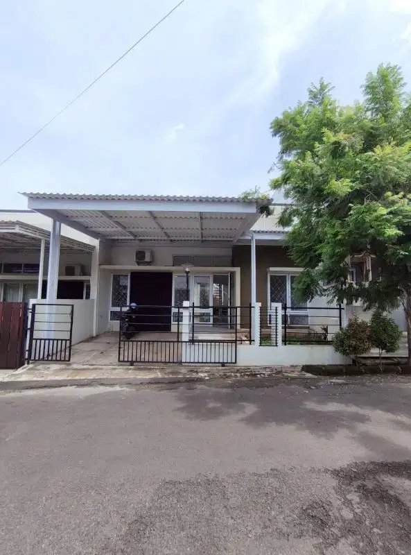 Jual Rumah dekat akses tol perumahan Nusa Indah Bogor