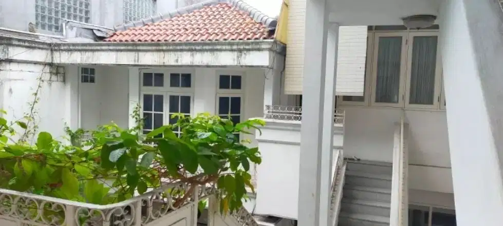 Disewa cepat Rumah ada Lift Pasuruan-Menteng Jakpus