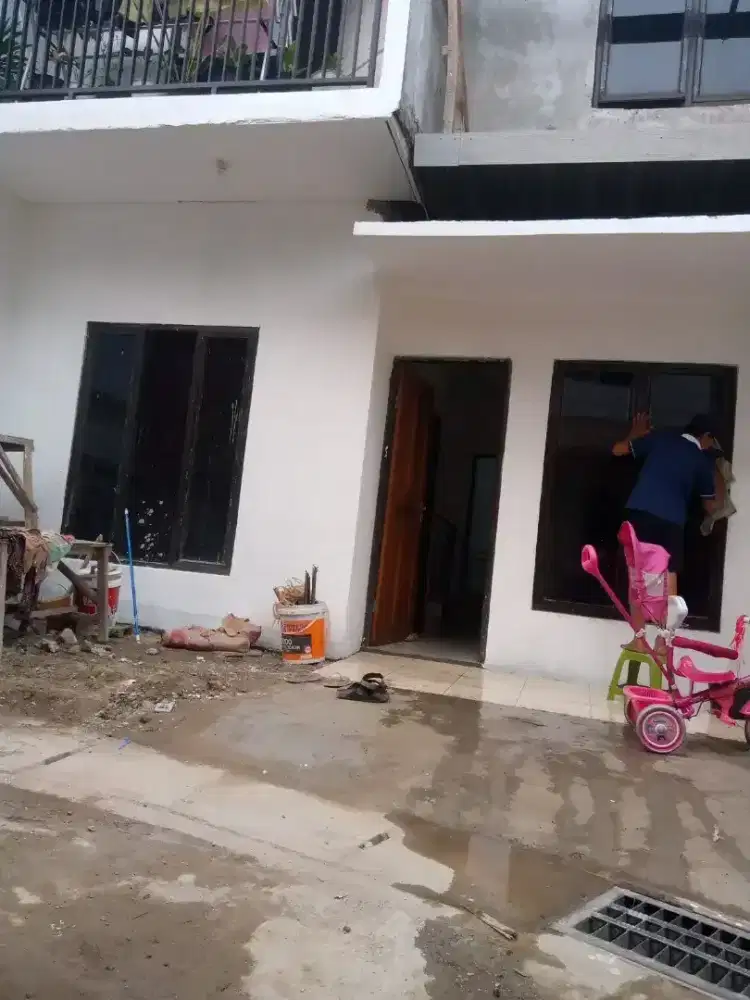 Jual cepat rumah Cinere limo type 60/60 750jt