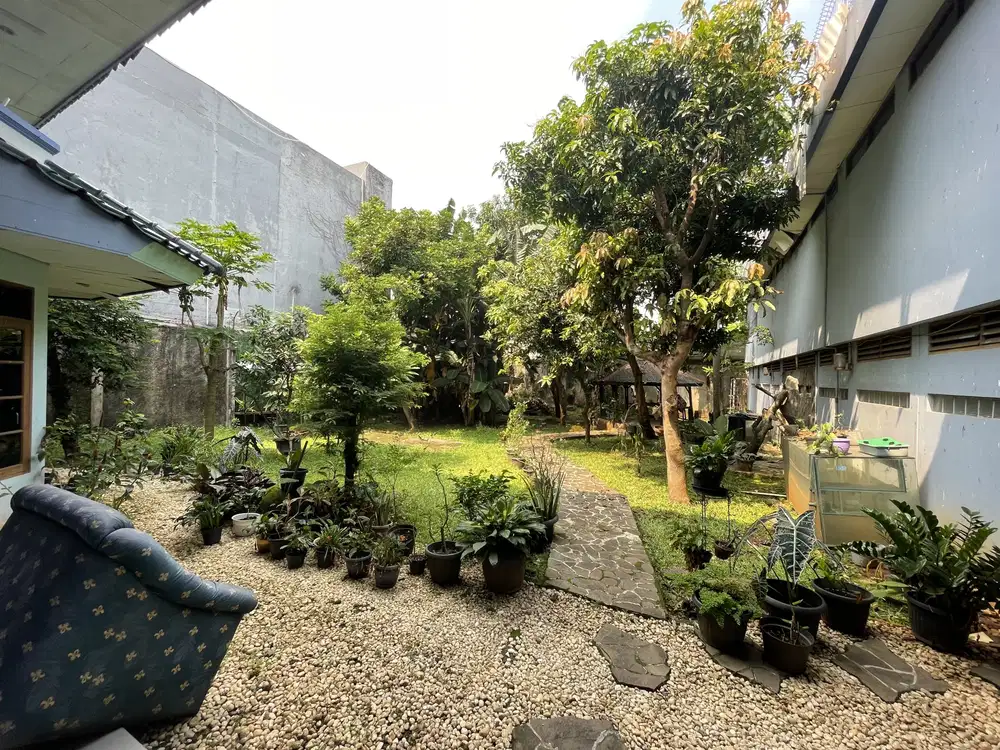 DIJUAL CEPAT MURAH BU RUMAH LUAS STRATEGIS DI CIPETE JAKARTA SELATAN